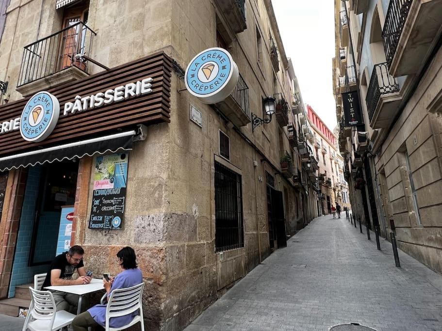 Old Town 1 Bedroom Hideaway Alicante Bagian luar foto