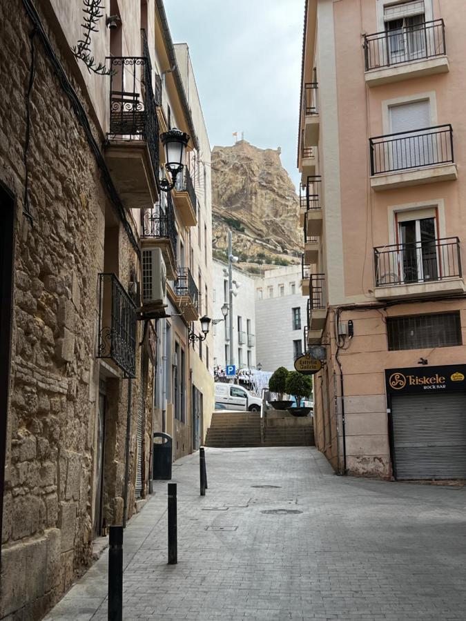 Old Town 1 Bedroom Hideaway Alicante Bagian luar foto