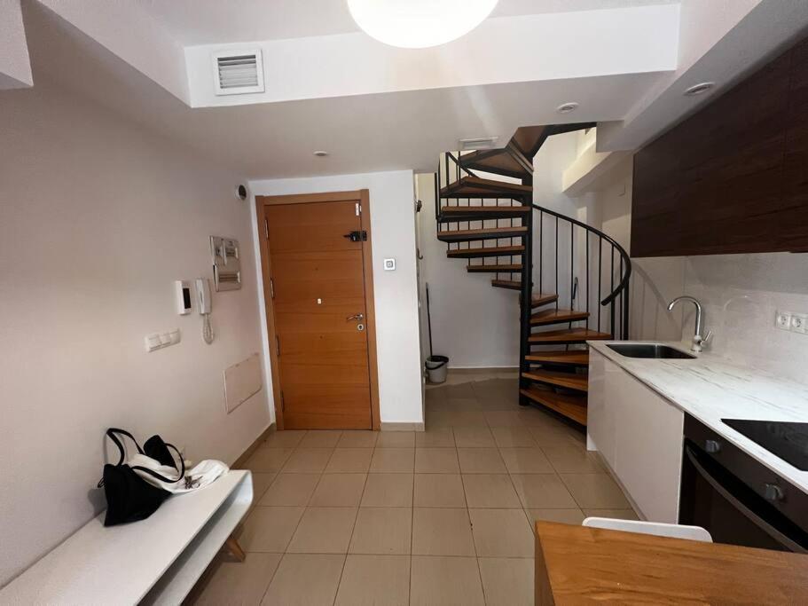 Old Town 1 Bedroom Hideaway Alicante Bagian luar foto